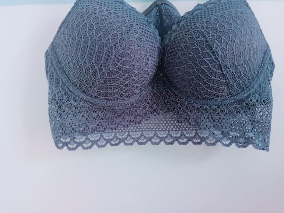 Okazja! H&M stanik 80 C
