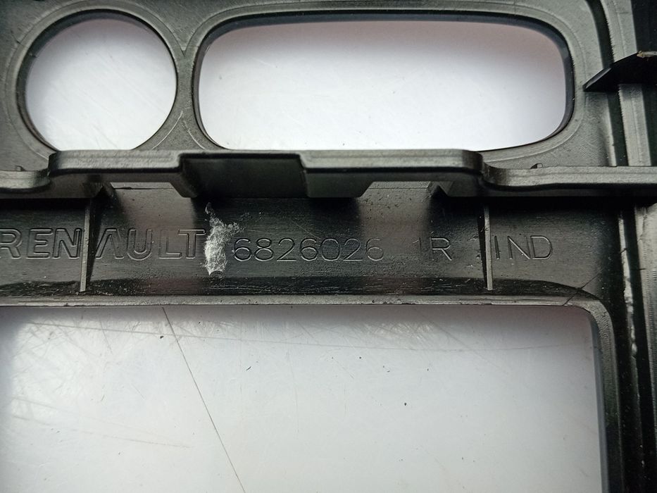 Moldura da consola central / rádio / aro RENAULT Clio IV (BH_)