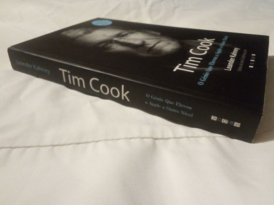 Tim Cook {O génio que elevou a Apple a outro nível} + oferta