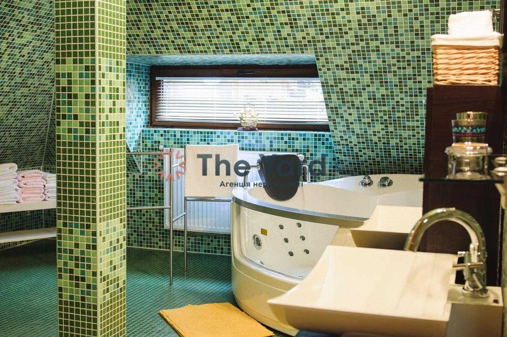 Продаж садиби в с.Верхній Ясенів Верховинський рн Івано-Франківськ обл