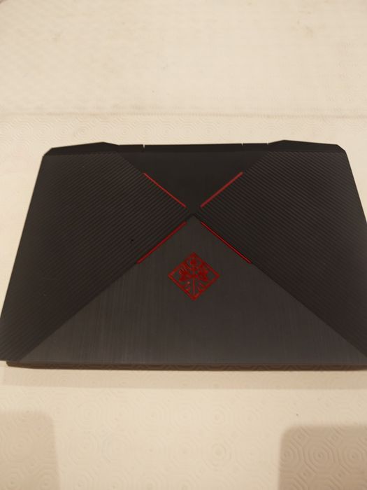 Portátil gaming HP omen 15-dc1044np