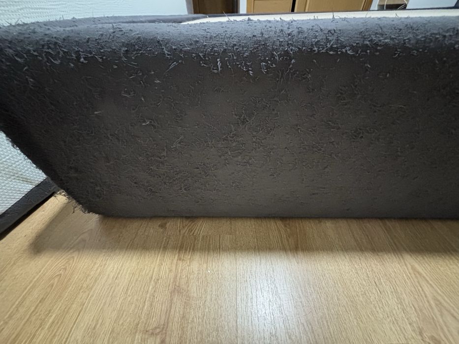 Cama King Size cinzenta