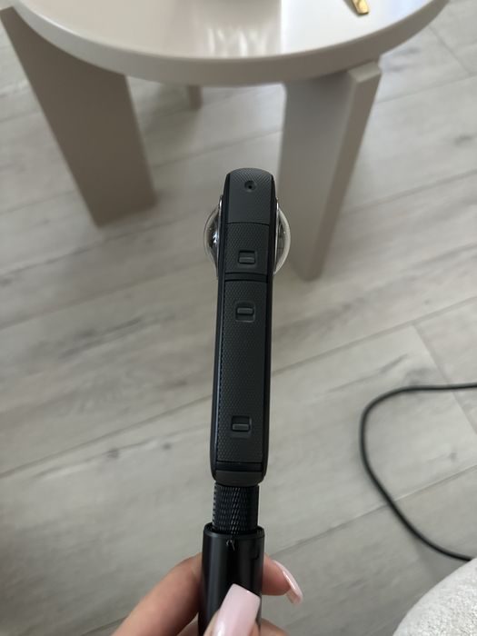 Insta360 ONE X2/