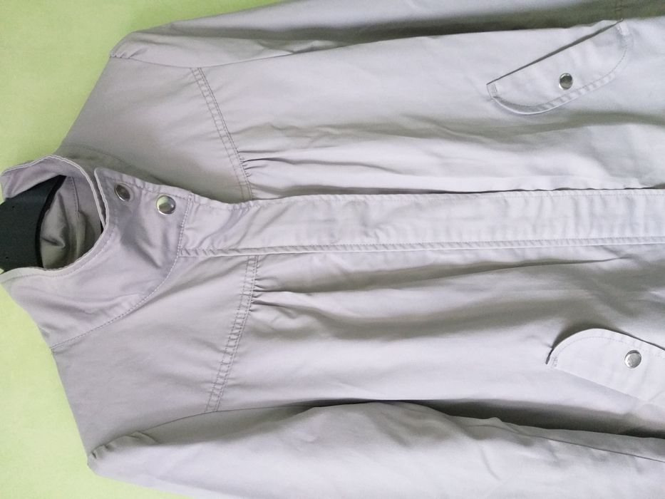 Płaszczyk H&M rozm. 40 jasno szary