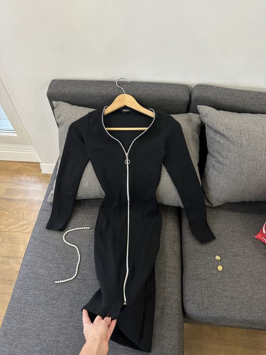 Чорне тепле міді плаття сукня в рубчик на замок S не H&M