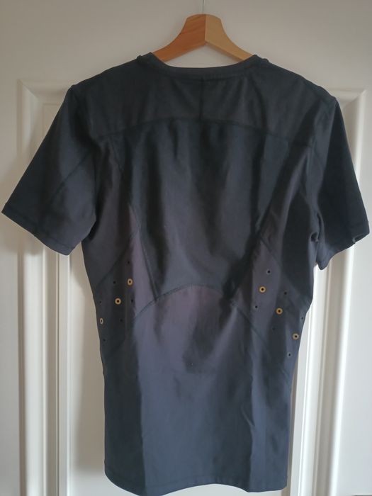 T-shirt marki Super dry sport