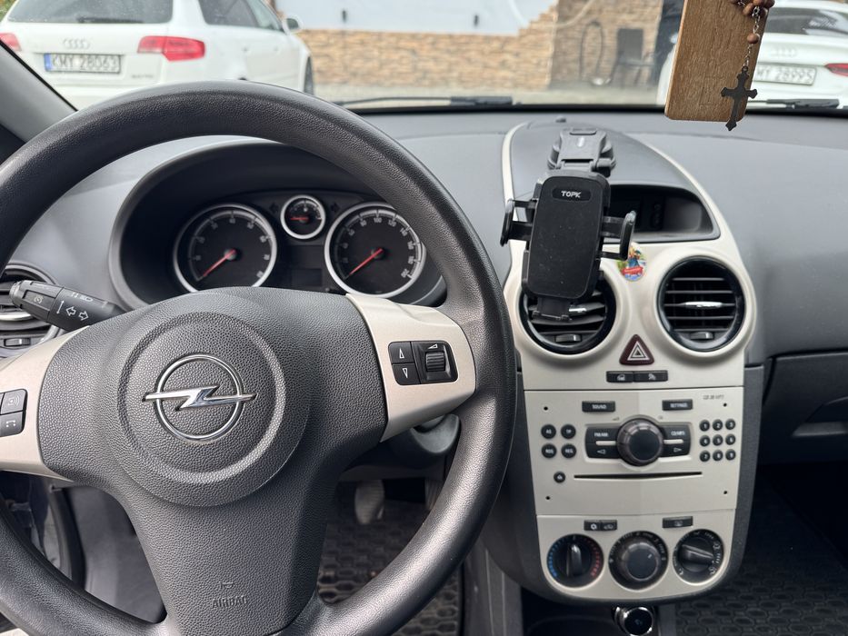 Opel corsa 1.2 sprzedam
