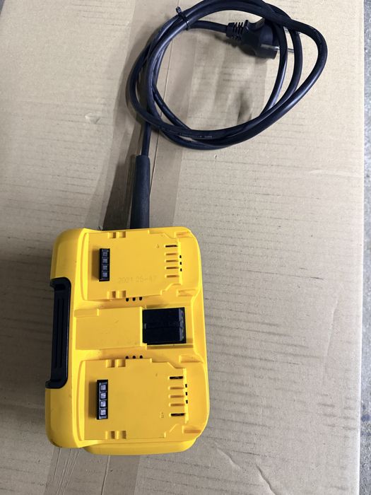 2x Adapter sieciowy 2x54V XR Flexvolt DeWalt DCB500-QS