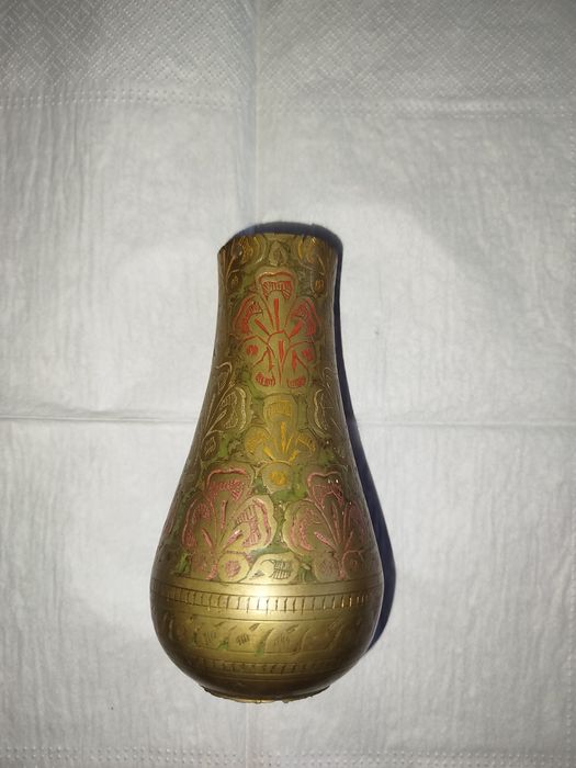 Wazon z mosiądzu kolekcjonerski