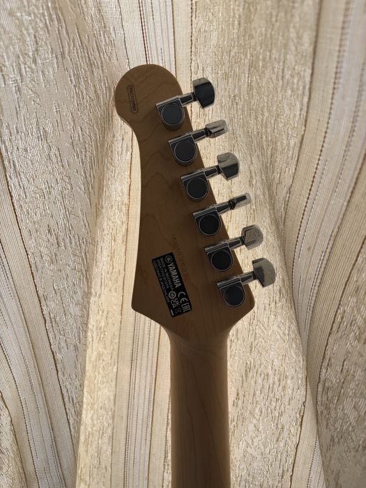 Yamaha Pacifica 112VMX YNS RL