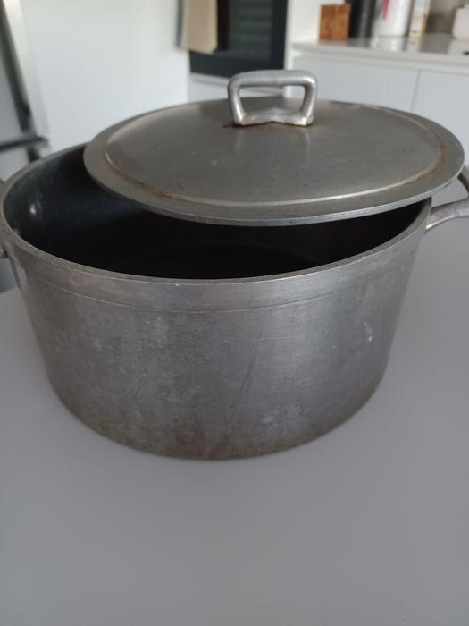 Tachos de ferro para restauração