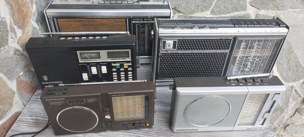 Grundig Yacht  Boy 600. Music Boy  160