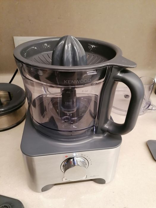 Kitchen Robot and Accessories441394829251072002