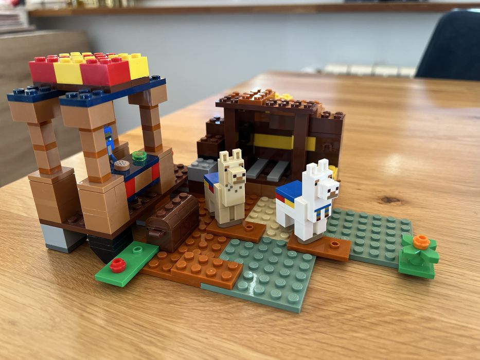 Lego Minecraft 21167 Targowisko