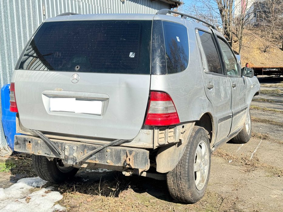 Запчастини мл 163 Mercedes ML 270 320 400 бензин дизель W163 Розборка мерседес Київ та відправляємо по Україні