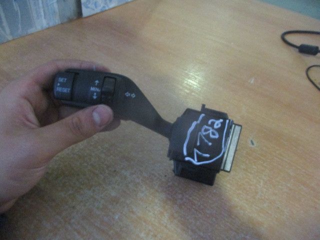 Conjunto / manetes de luzes e limpa vidros FORD Focus C-Max (DM2)