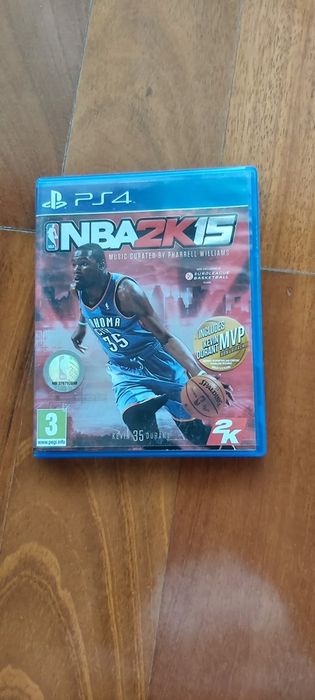 PS4 Game Collection: Relatively Recent and in Excellent Condition64286067270402123