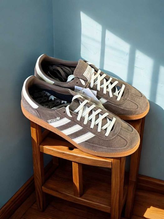 Oryginalne buty adidas damskie Buty HANDBALL brązowy R.36