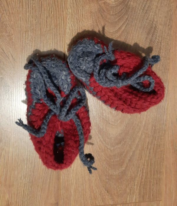 Bamboszki na niemowlaka