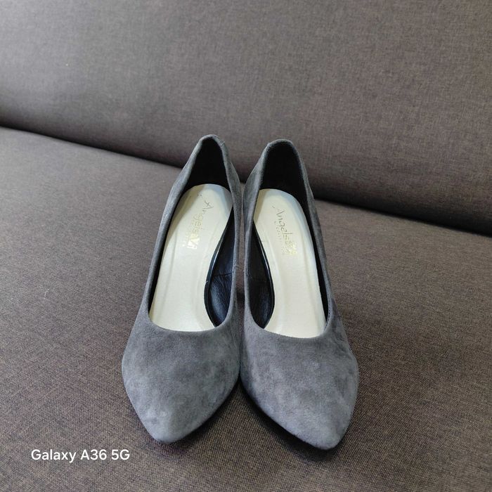 Туфли замшеві 39