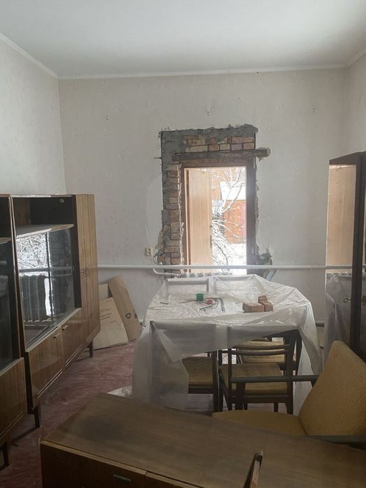 Частина будинку, одноповерховий з горищем. Зупинка близько! 32676