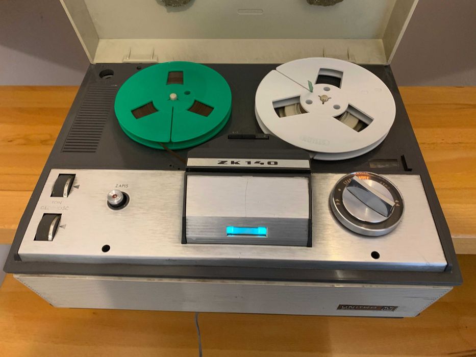 Sprzedam magnetofon szpulowy ZK 140