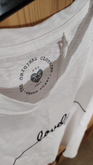 T-shirt Lovely - Nova com etiqueta