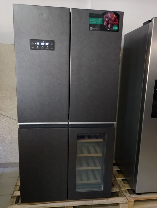 Frigorífico Americano com Dega de vinho led