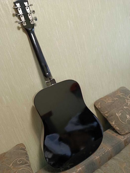 гитара акустическая