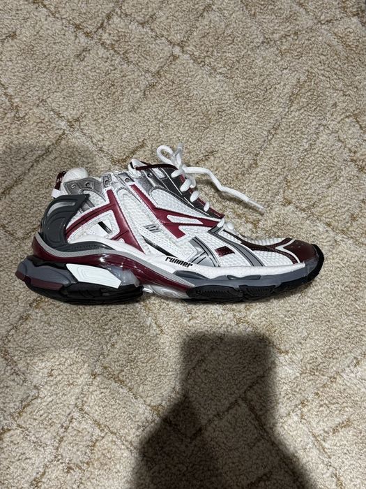 Balenciaga runner