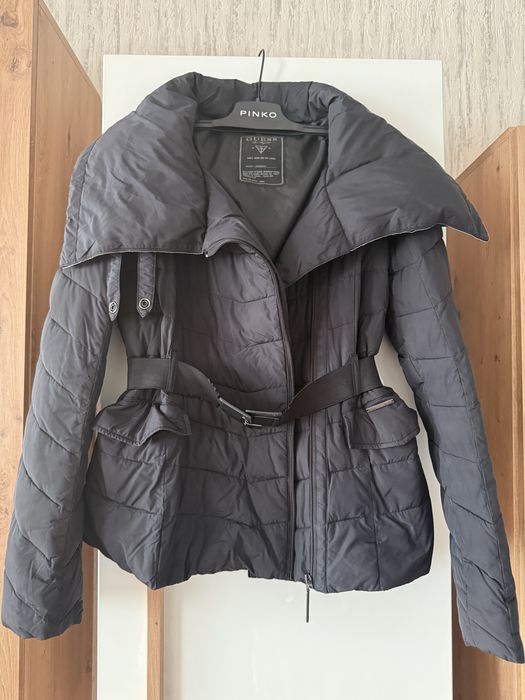 Kurtka Guess przejsciowa