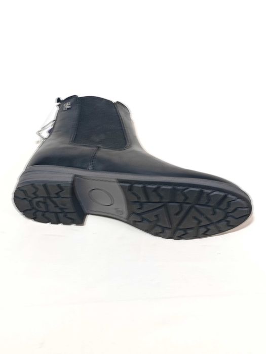 Bota Senhora Pele Preto - Vários tamanhos - Novos