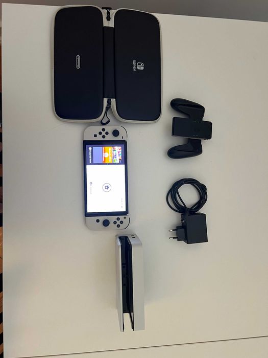 Nintendo Switch OLED Branca | Como nova + Dock + microSD 64GB