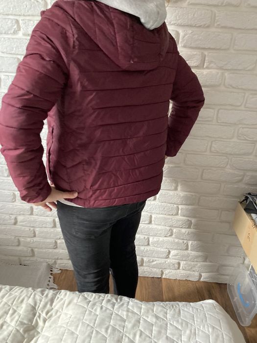 Kurtka pikowana Pull&bear bordowa S