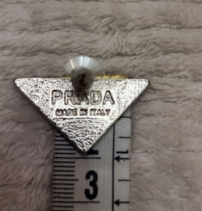 Брендовые сережки