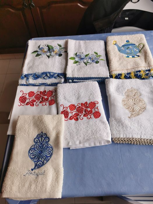 Vendo panos louça, trabalhados ou simples.