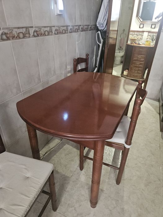 Mesa Cozinha em madeira