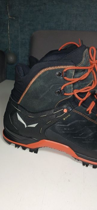 Salewa 48.5.    .