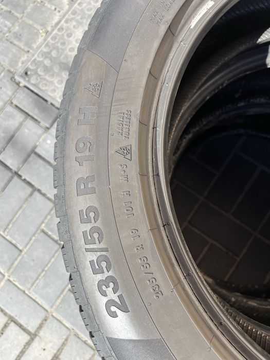 235/55 R19 Continental комлект зимових шин