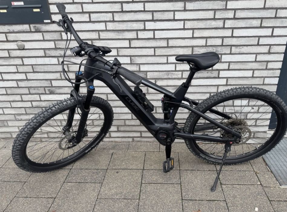 Rower elektryczny Cube Stereo Hybrid 120  Race 625