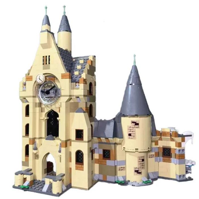 Конструктор Harry Potter Годинникова вежа Хогвартса 922 деталей