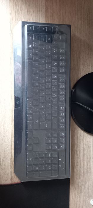 Telhado Razer Blackwidow Chroma v2