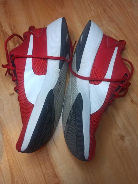 Buty młodzieżowe sportowe Puma Flyer Runner Jr  rozm. 36