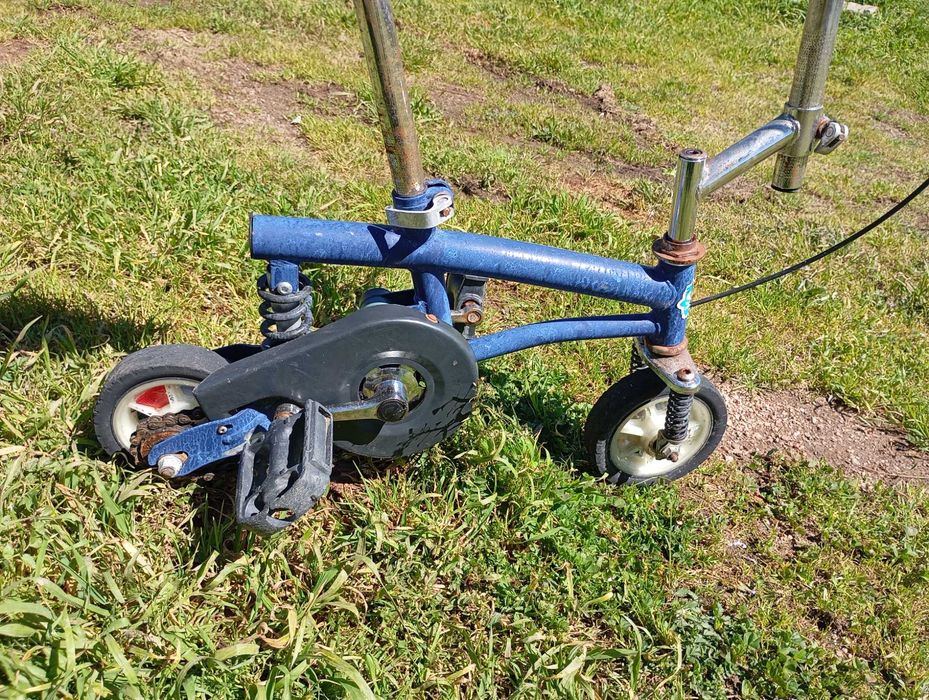 Vendo Mini bicicleta e outras