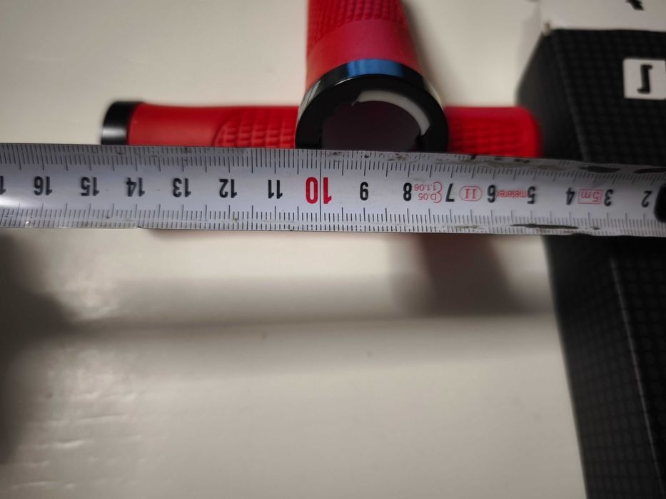 Gripy,uchwyty,rączki ODI RED,L+P,130/22,1xALU guma,rower,hulajnoga