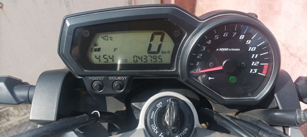 Yamaha FZ1 -N Como Nova