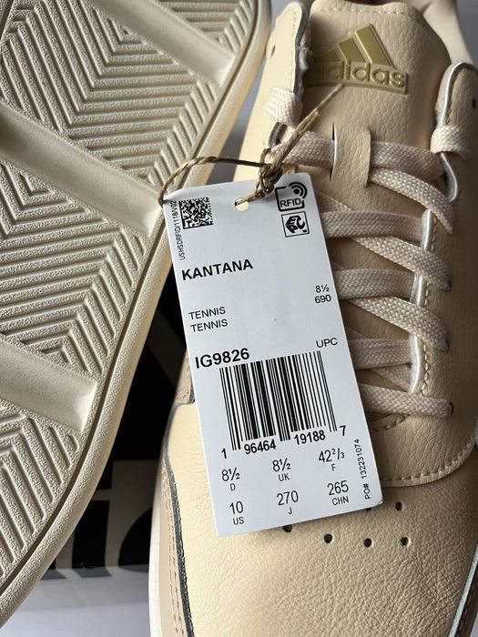 Кросівки Adidas Kantana 42