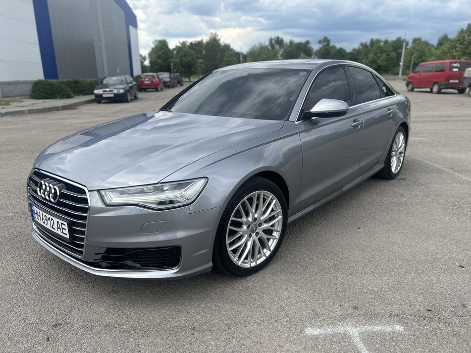 Продам Audi A6 C7 2016 модельного ряда