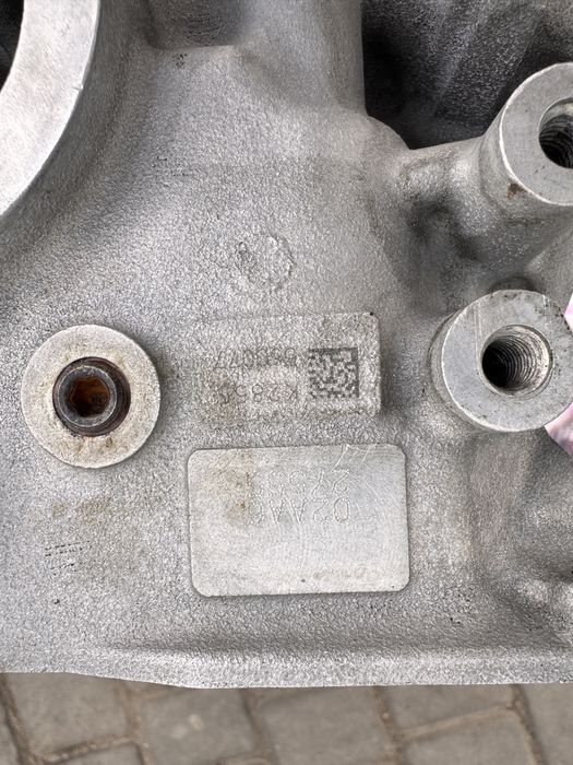 ГБЦ Mazda 2,5 без деактивації: 349 $ - Блок цилиндров и его части