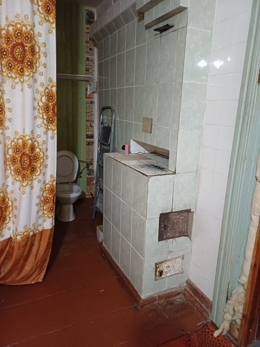 Продам будинок зі всіма зручностями  в селі Гориця.Торг.